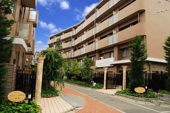 マサコーヌ帝塚山
